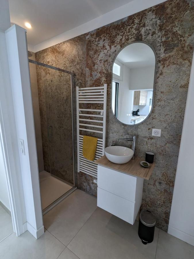 Maison Rouge Apartment *
