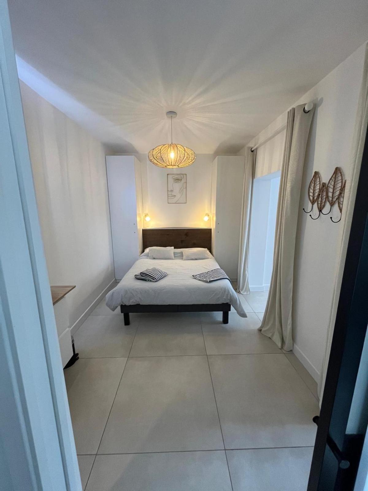Apartment Maison Rouge